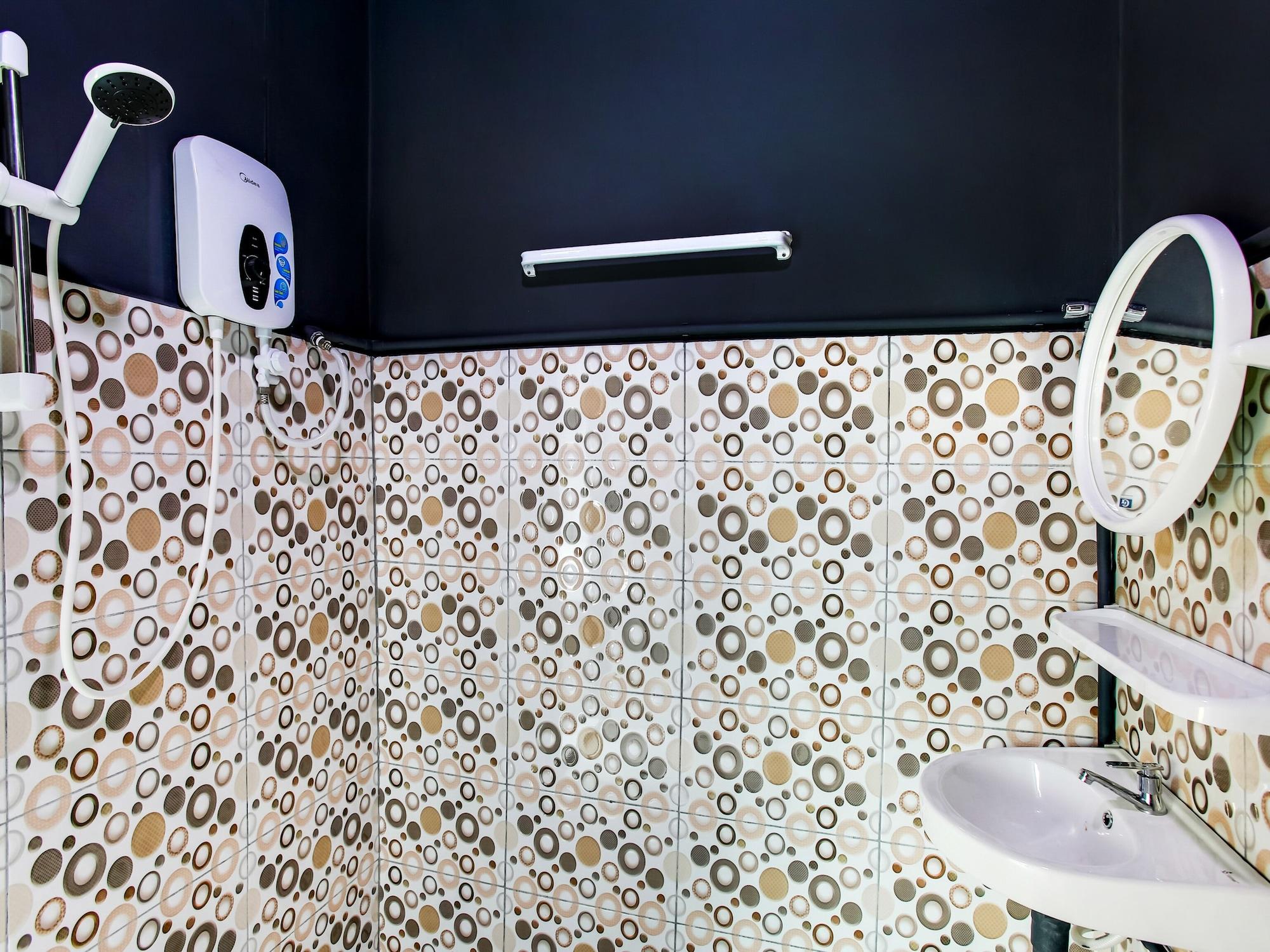 Ihome Boutique Hotel Seri Kembangan Buitenkant foto