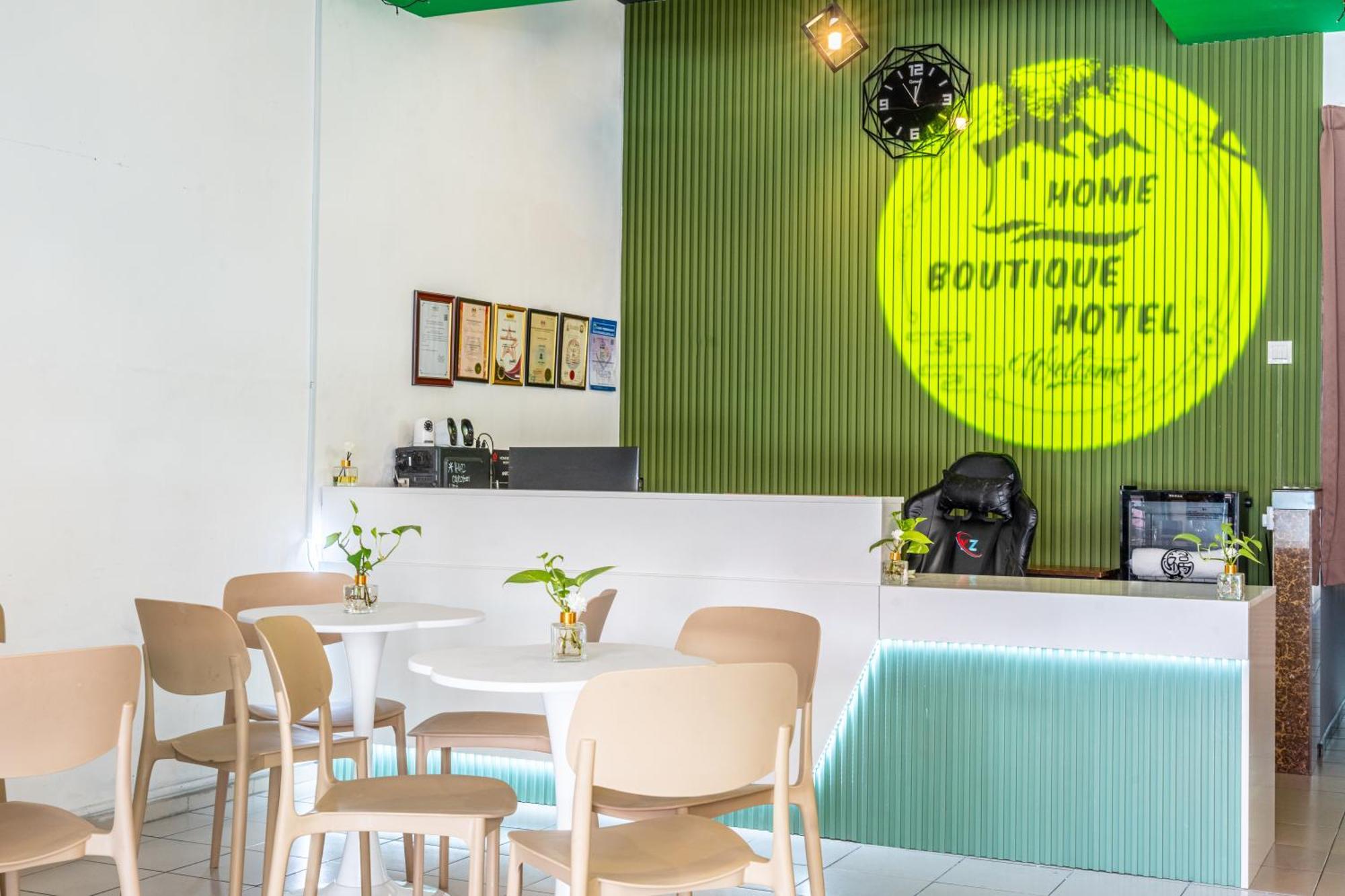 Ihome Boutique Hotel Seri Kembangan Buitenkant foto