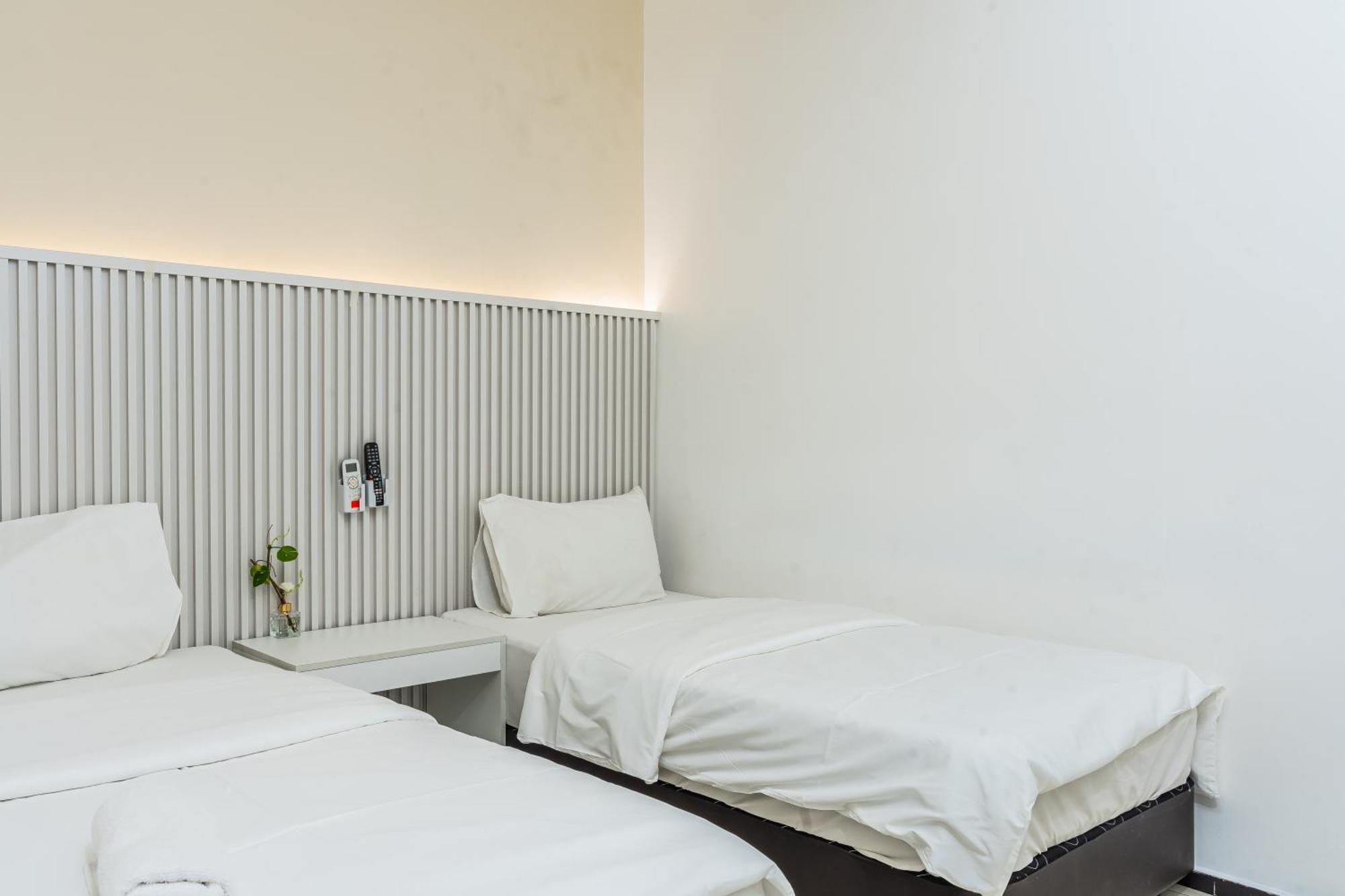 Ihome Boutique Hotel Seri Kembangan Buitenkant foto